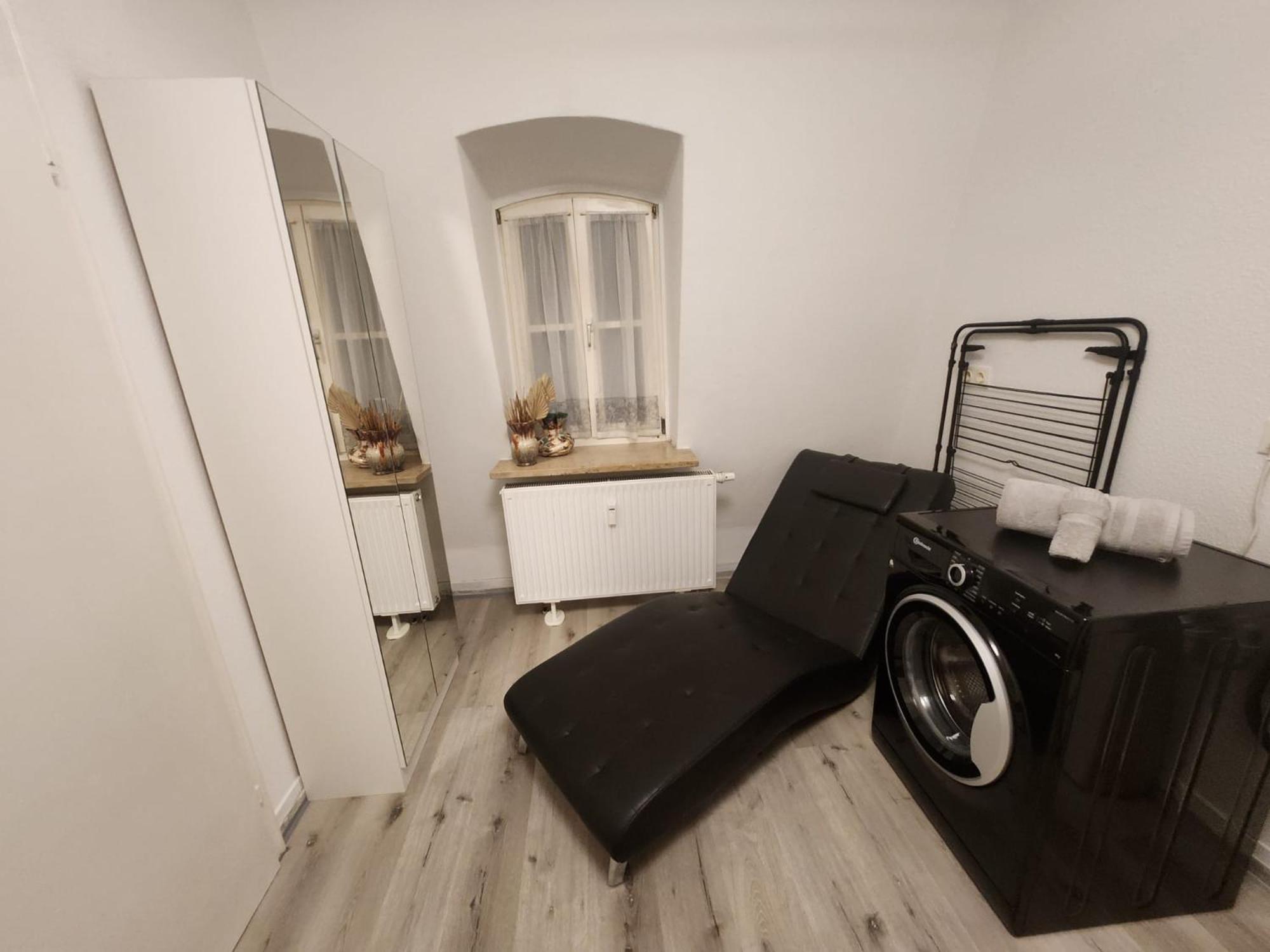 Tor Stay - Charmante 2 Zimmer Apartment Ansbach Exterior foto